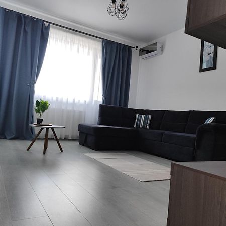 Beach View Apartment Navodari Bagian luar foto