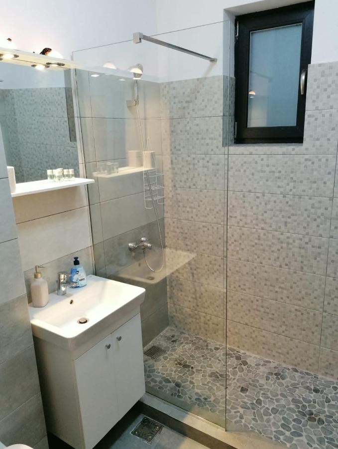 Beach View Apartment Navodari Bagian luar foto