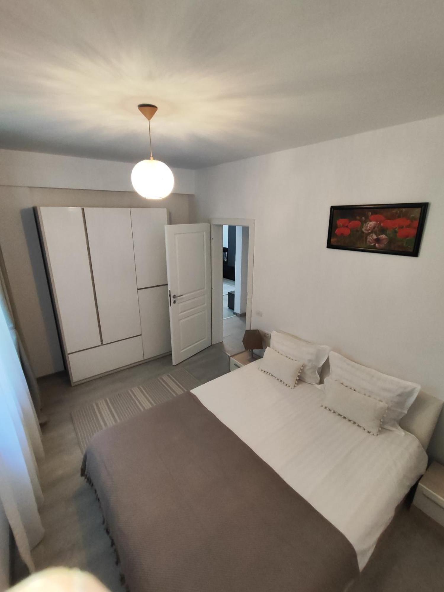 Beach View Apartment Navodari Bagian luar foto